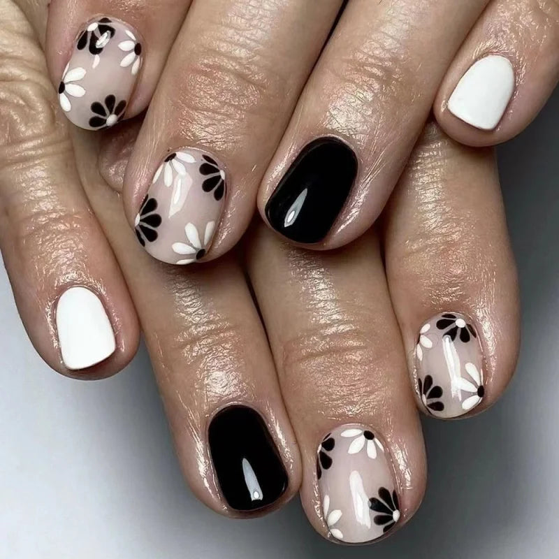 24pcs Blue Heart Press-On Nails – 3D Valentine’s Design | Short Square Ballet Fake Nail Set for Women & Girls
