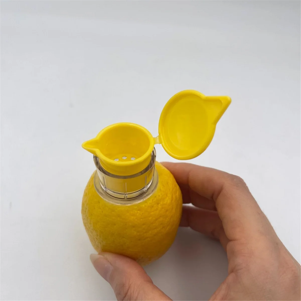 3PCS Mini Manual Lemon Squeezer, Portable Lemon Juicer, Multifunctional Fruit Juicer for Your Kitchen